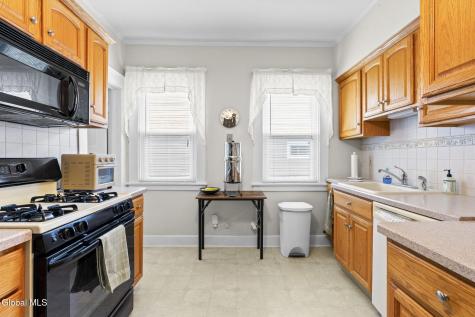 1603 Union Street Schenectady NY 12309