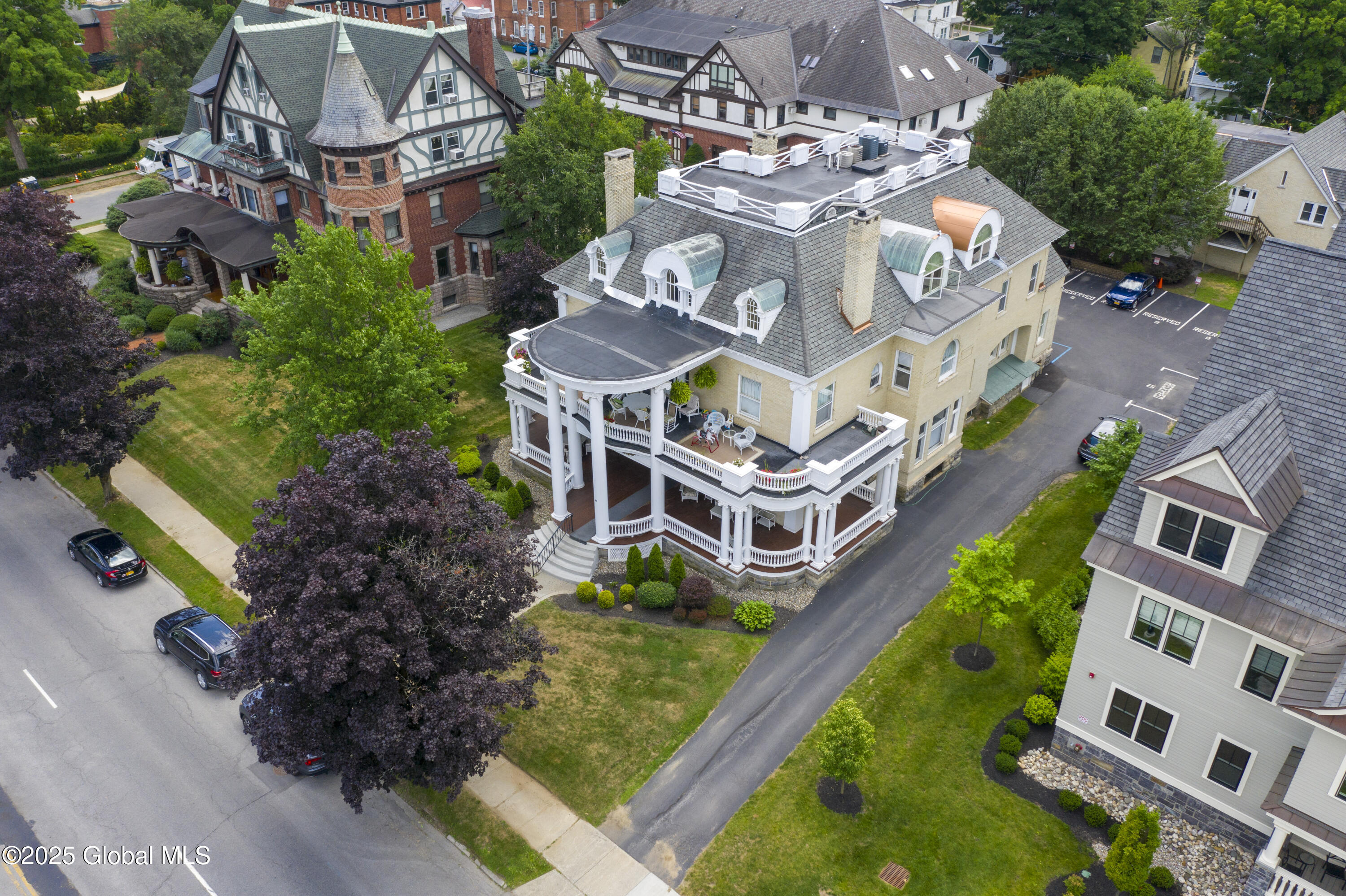 48 Union Avenue Saratoga Springs NY 12866