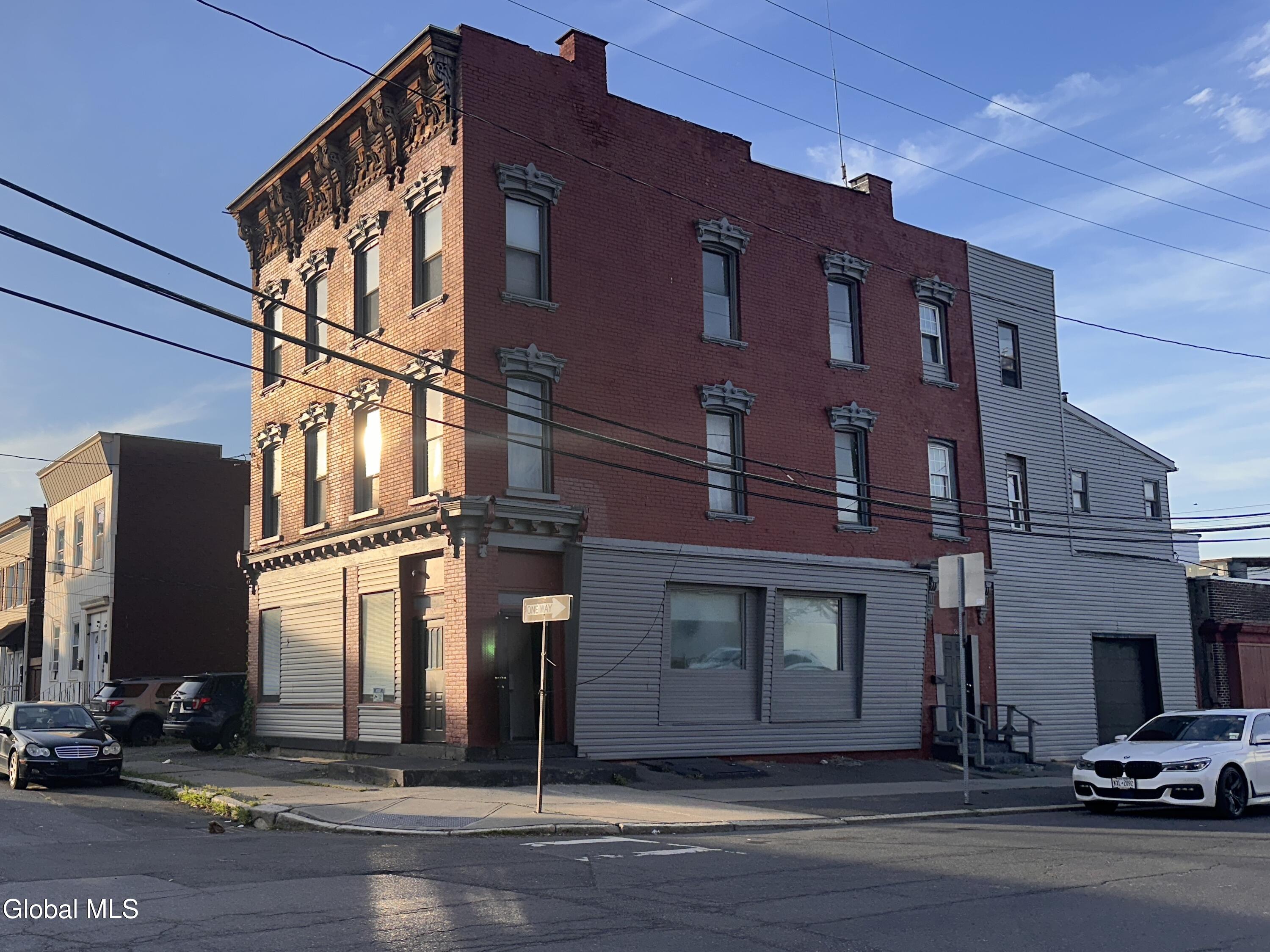 56 Robin Street Albany NY 12206