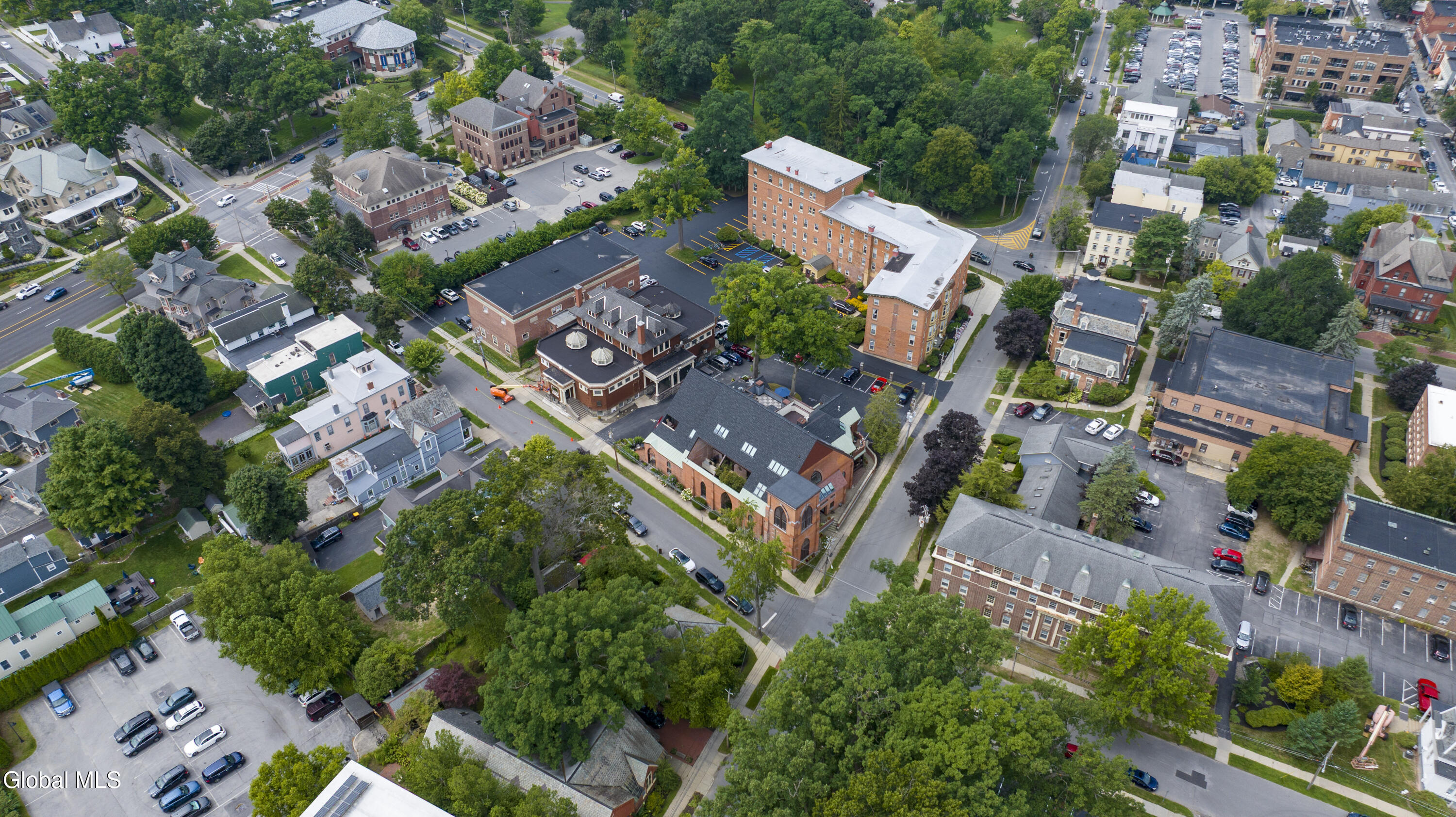 106 Spring Street Saratoga Springs NY 12866