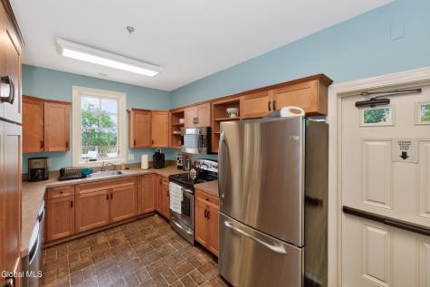 16A Winchester Place Mechanicville NY 12118