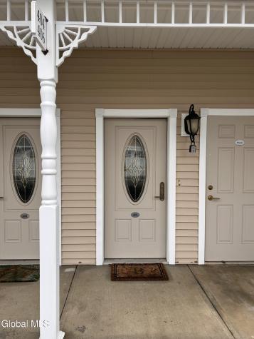 406 Kelly Circle Altamont NY 12009