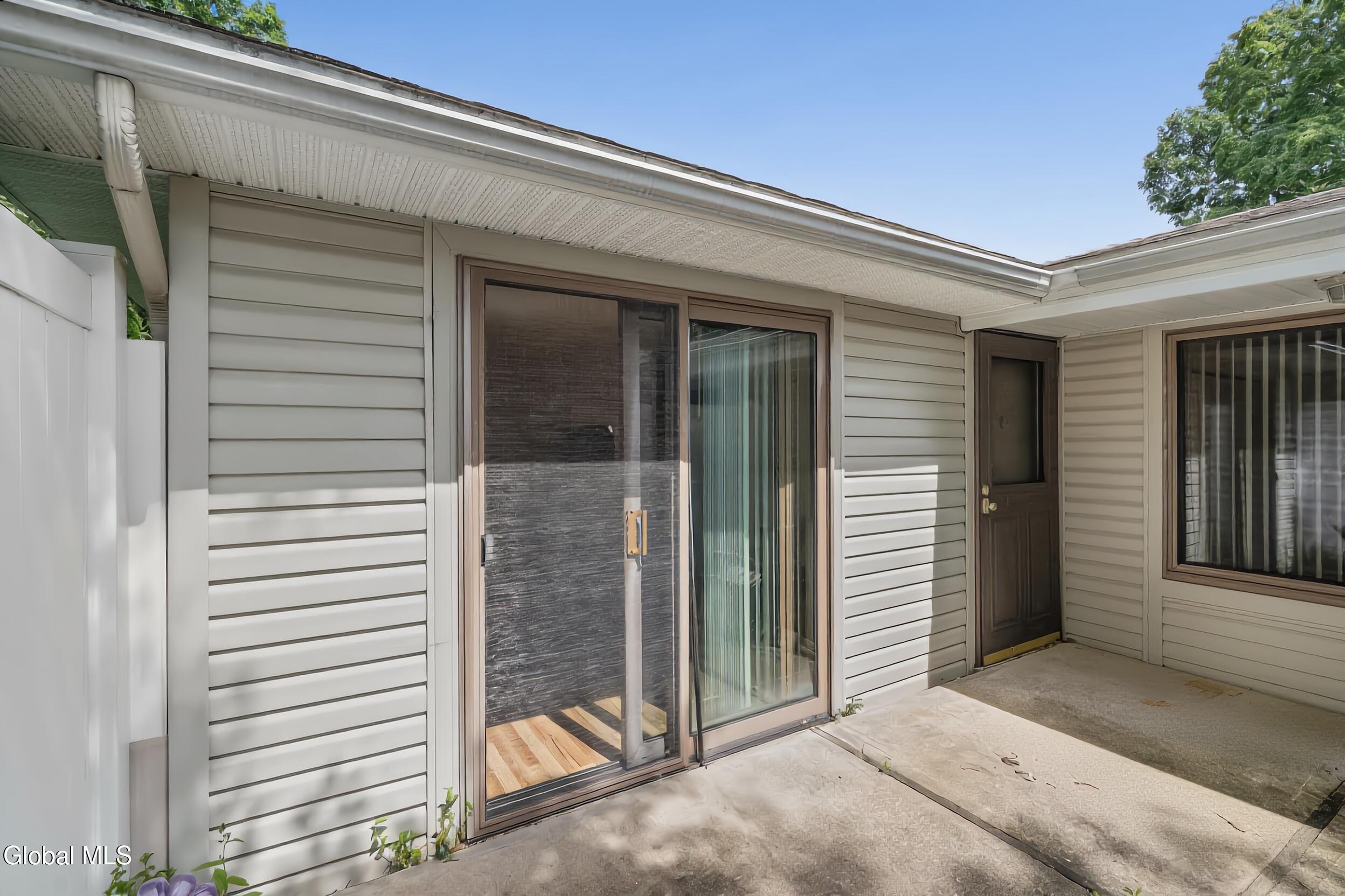 38 Donna Lynn Drive East Greenbush NY 12061