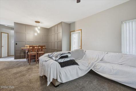 513 Apex Lane Troy NY 12182