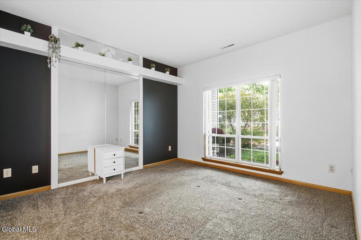 513 Apex Lane Troy NY 12182