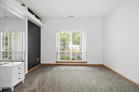 513 Apex Lane Troy NY 12182