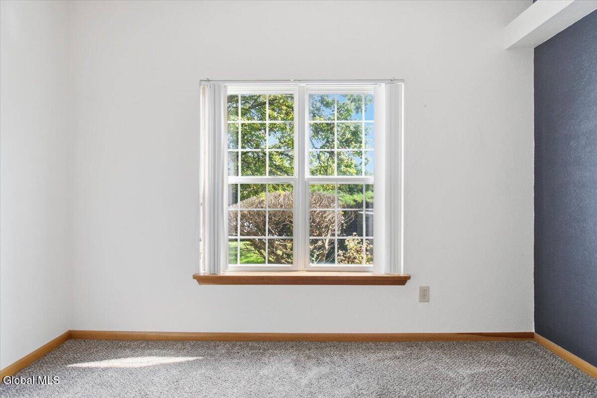 513 Apex Lane Troy NY 12182
