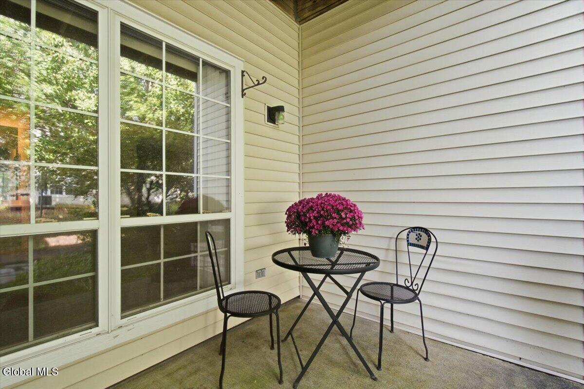 513 Apex Lane Troy NY 12182