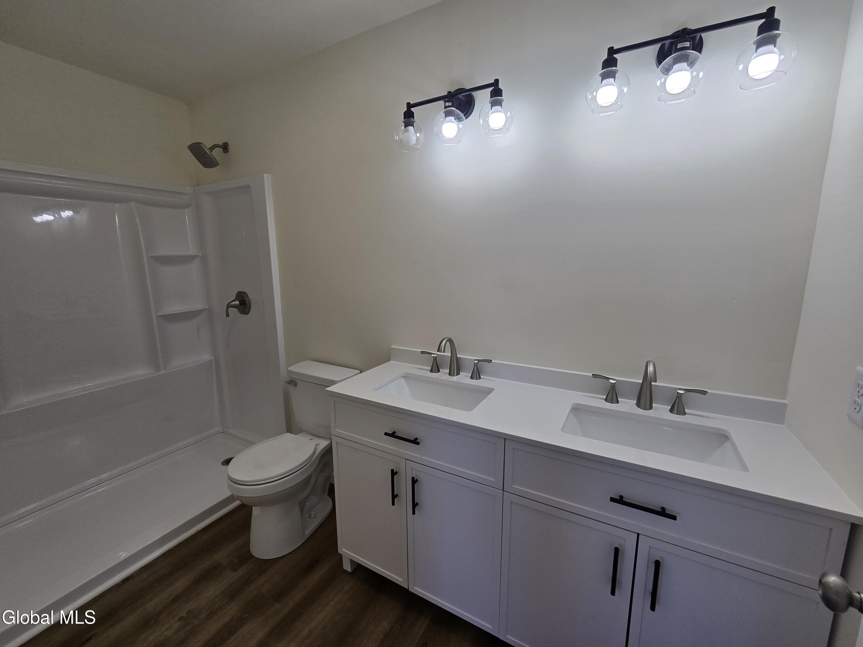 1656 Carrie Street Schenectady NY 12308