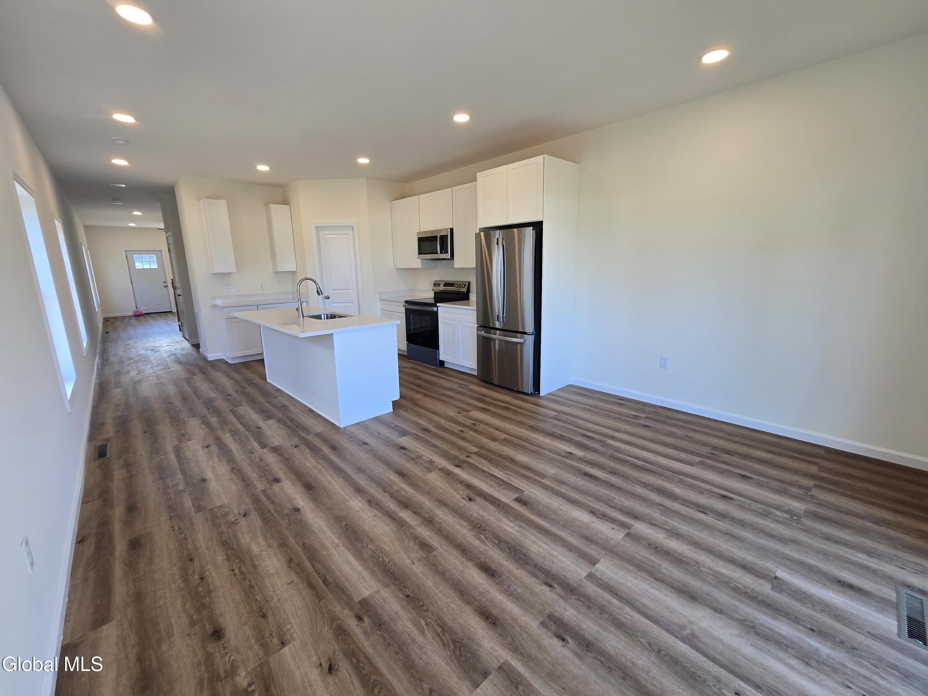 1656 Carrie Street Schenectady NY 12308