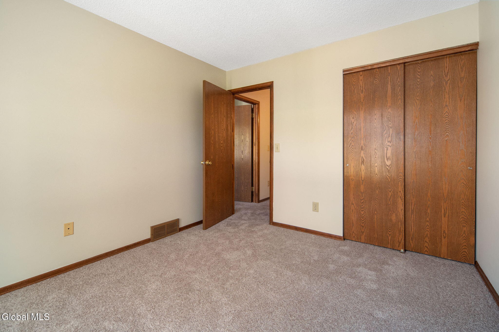 39 Westchester Drive Clifton Park NY 12065