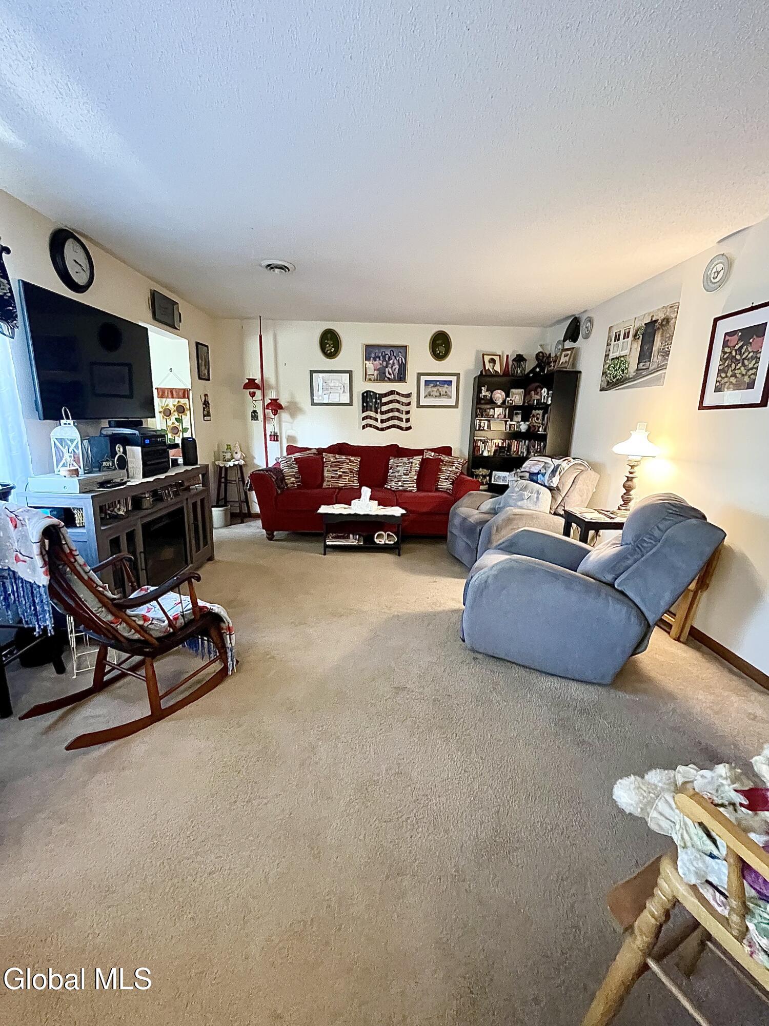 1812 Cambridge Manor Drive Scotia NY 12302