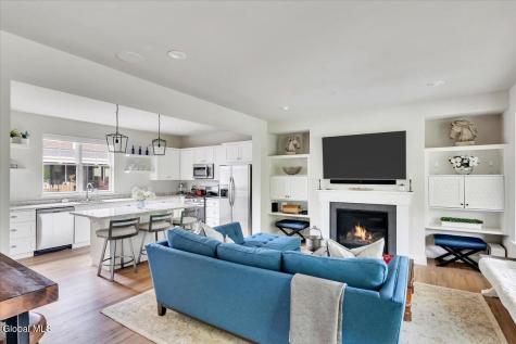 17 Gibson Court Saratoga Springs NY 12866