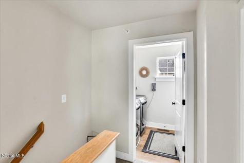 17 Gibson Court Saratoga Springs NY 12866