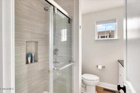 17 Gibson Court Saratoga Springs NY 12866