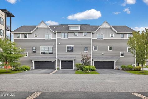 17 Gibson Court Saratoga Springs NY 12866