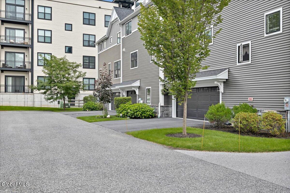 17 Gibson Court Saratoga Springs NY 12866