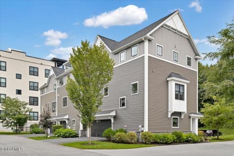 17 Gibson Court Saratoga Springs NY 12866