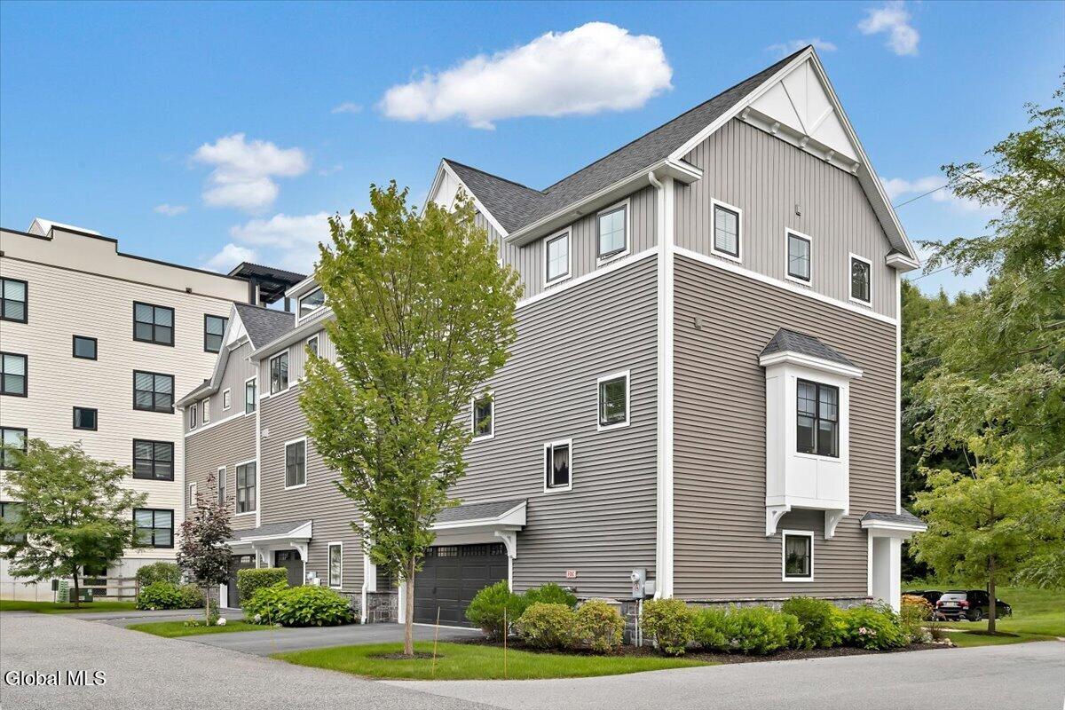 17 Gibson Court Saratoga Springs NY 12866