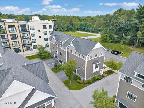 17 Gibson Court Saratoga Springs NY 12866