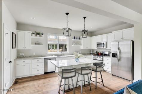 17 Gibson Court Saratoga Springs NY 12866