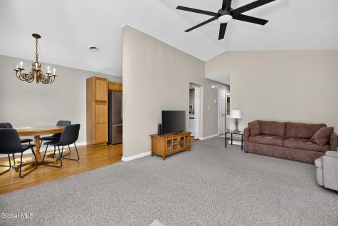 1200 Hillside Avenue Niskayuna NY 12309