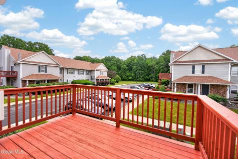 1200 Hillside Avenue Niskayuna NY 12309
