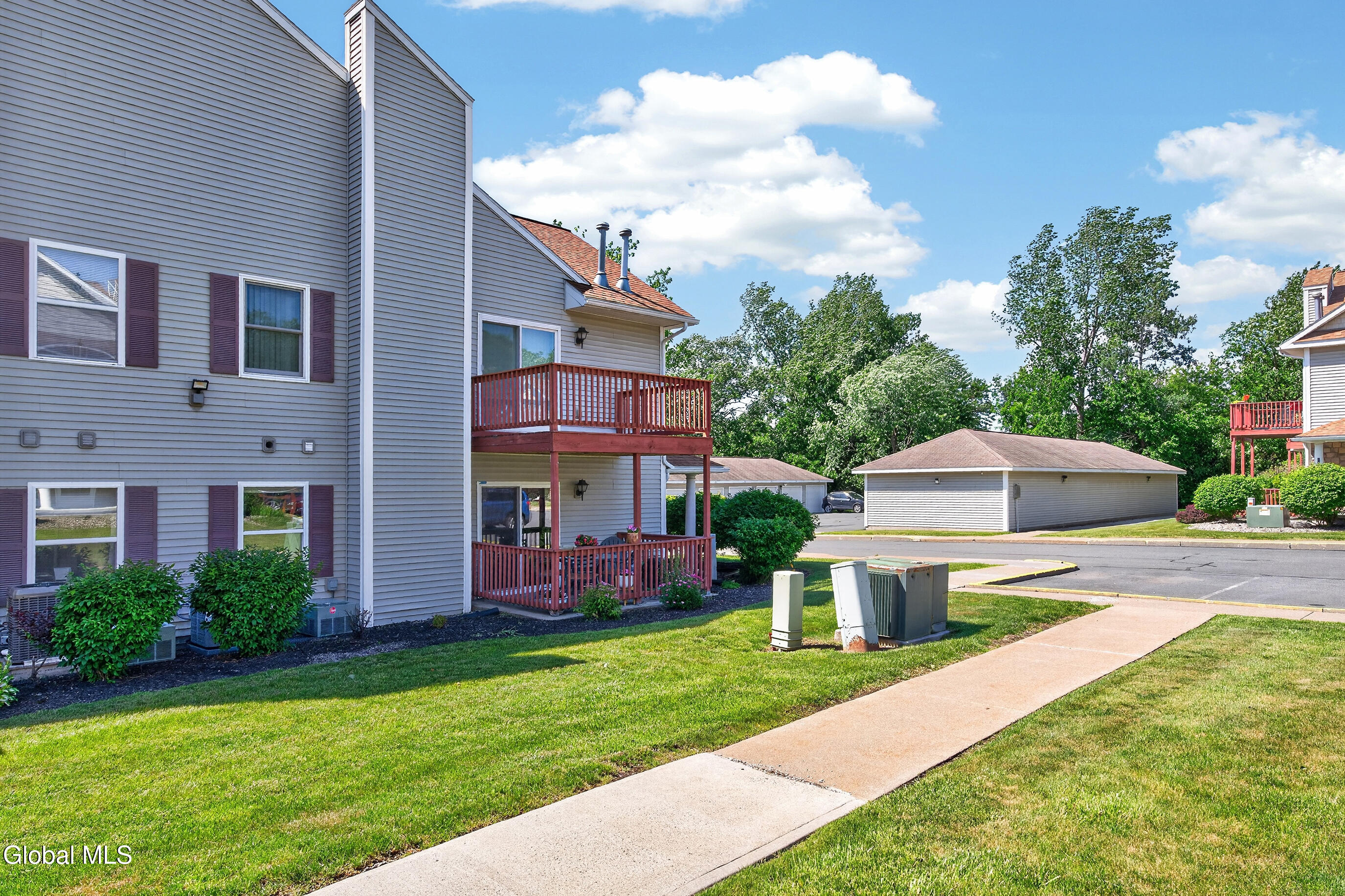 1200 Hillside Avenue Niskayuna NY 12309
