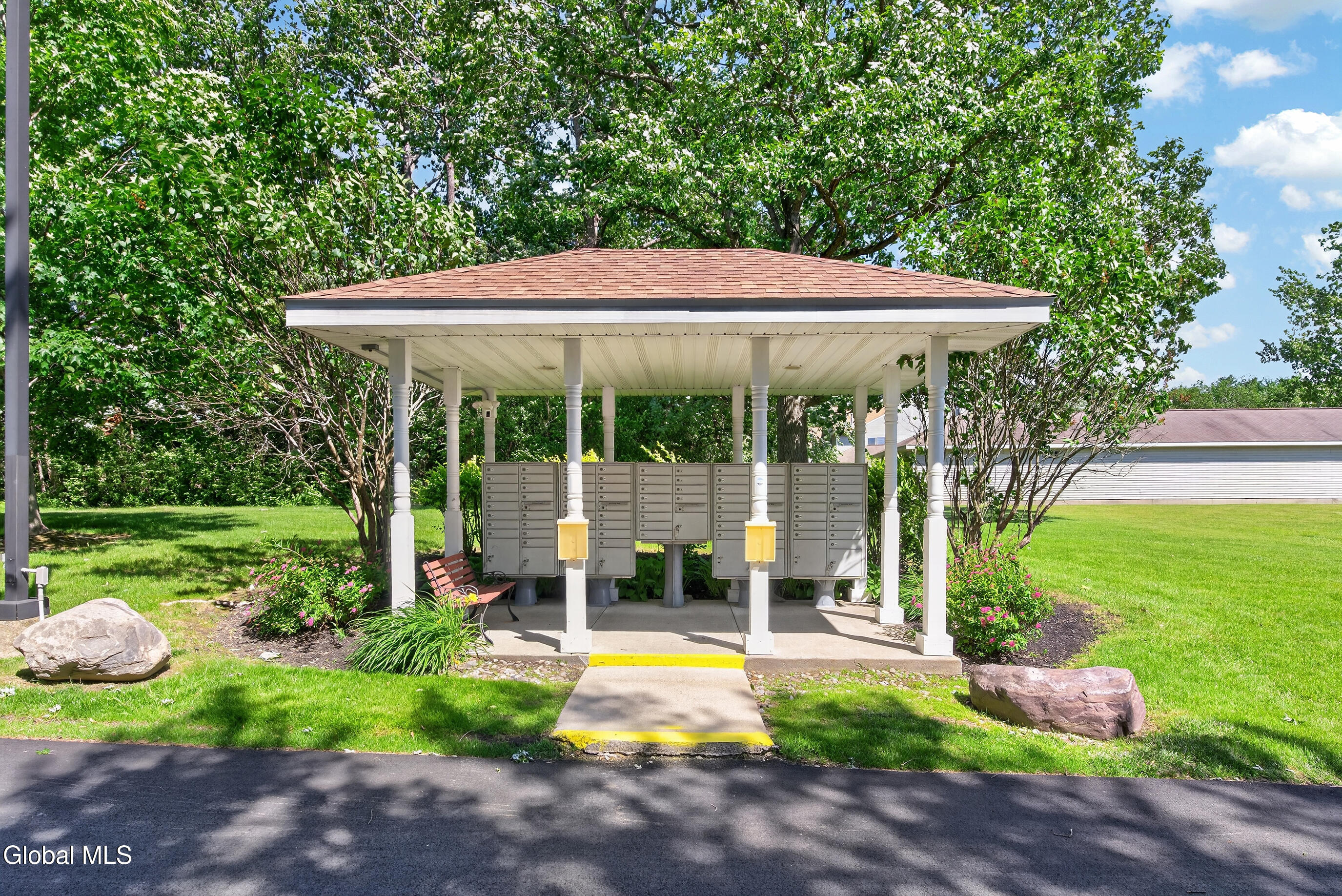 1200 Hillside Avenue Niskayuna NY 12309