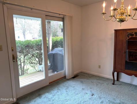 16 Pepper Lane Saratoga Springs NY 12866