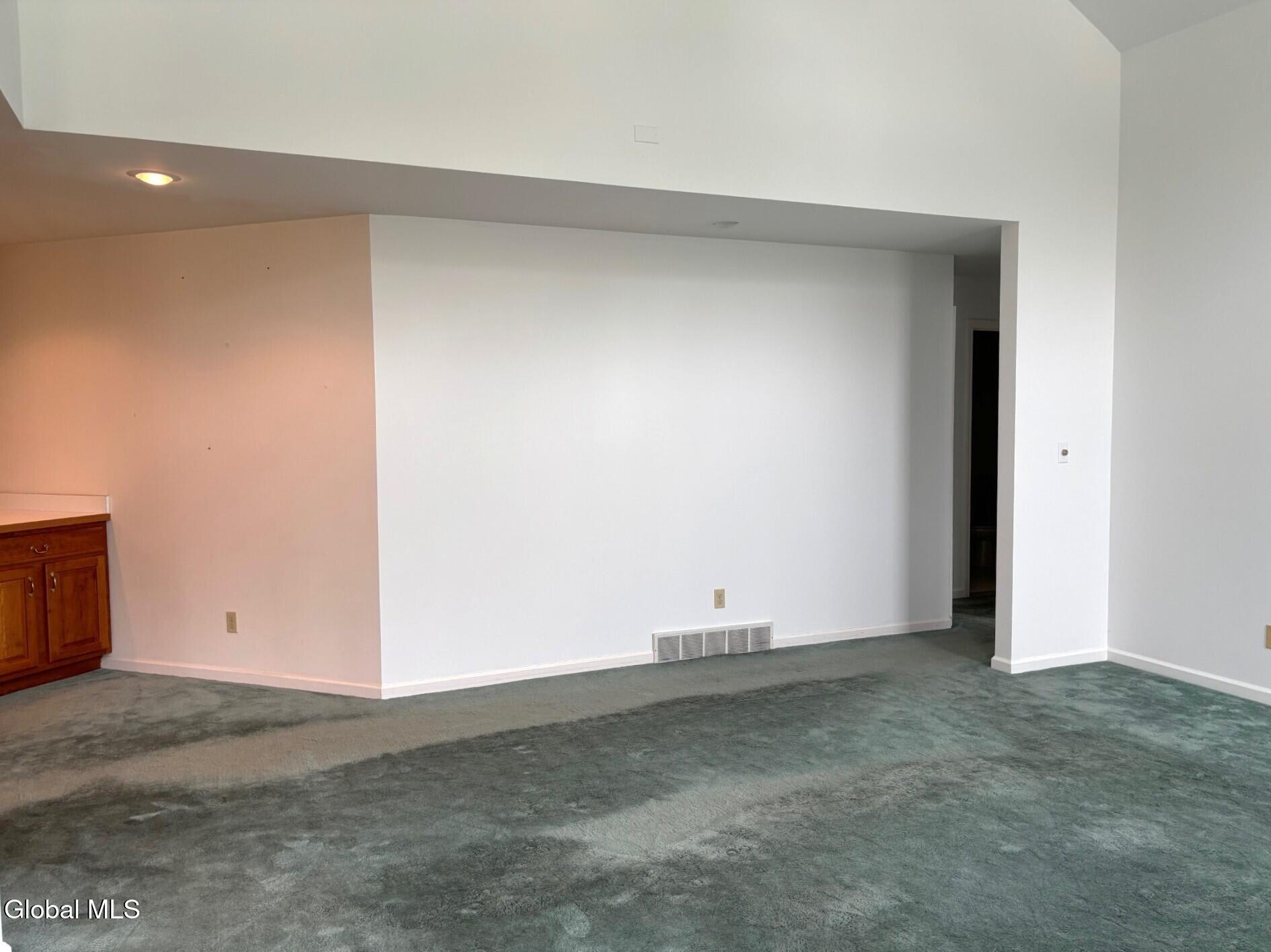 16 Pepper Lane Saratoga Springs NY 12866