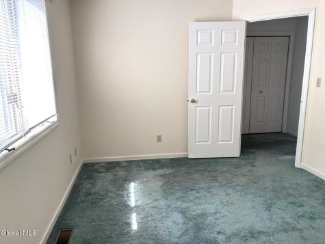 16 Pepper Lane Saratoga Springs NY 12866