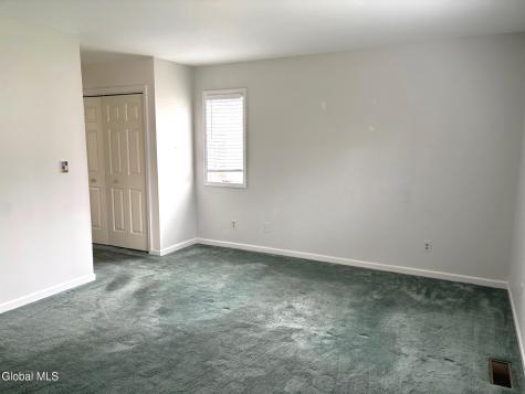 16 Pepper Lane Saratoga Springs NY 12866