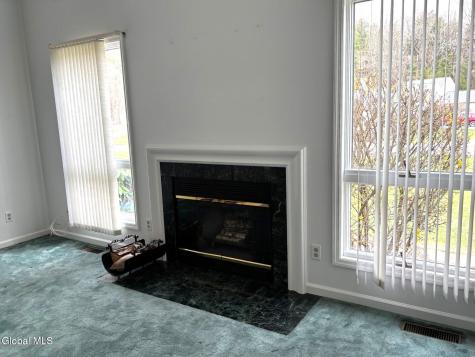 16 Pepper Lane Saratoga Springs NY 12866