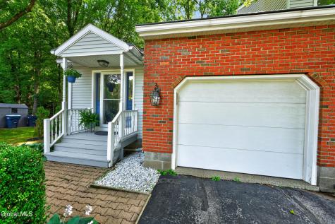 64 Westbury Court Clifton Park NY 12065