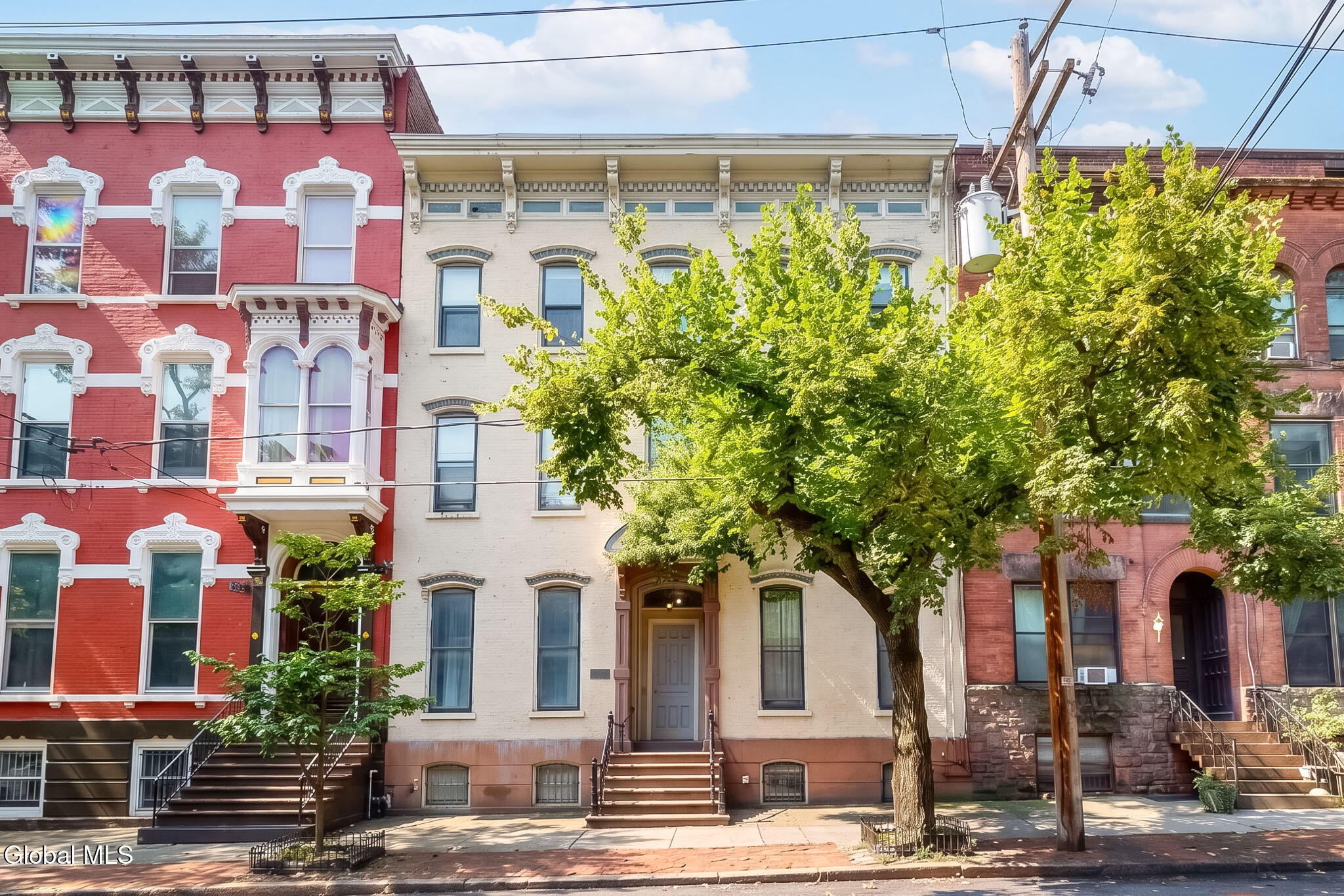 148 Lancaster Street Albany NY 12210