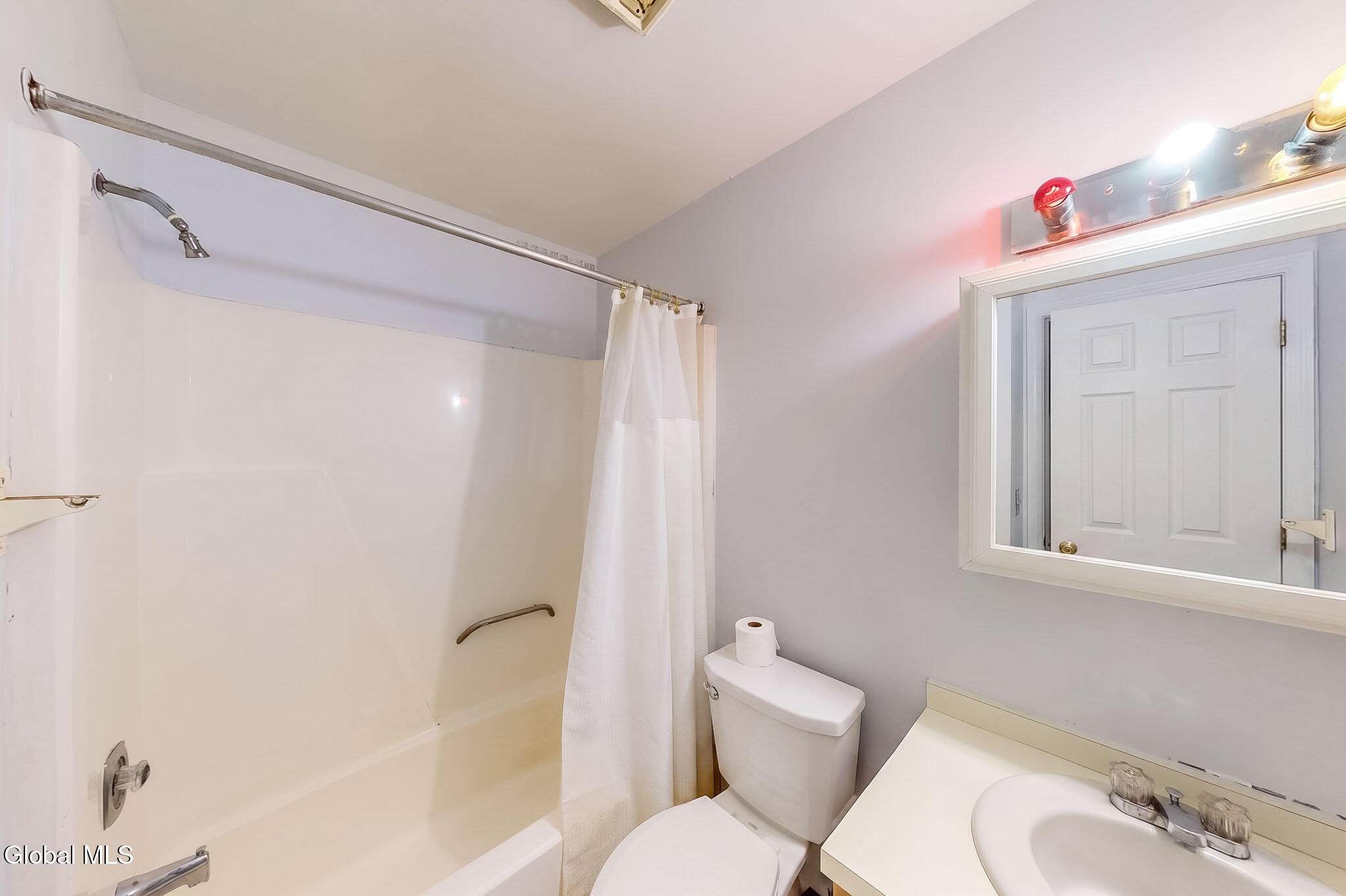 148 Lancaster Street Albany NY 12210
