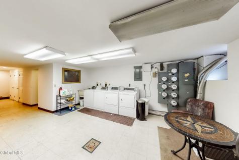 148 Lancaster Street Albany NY 12210