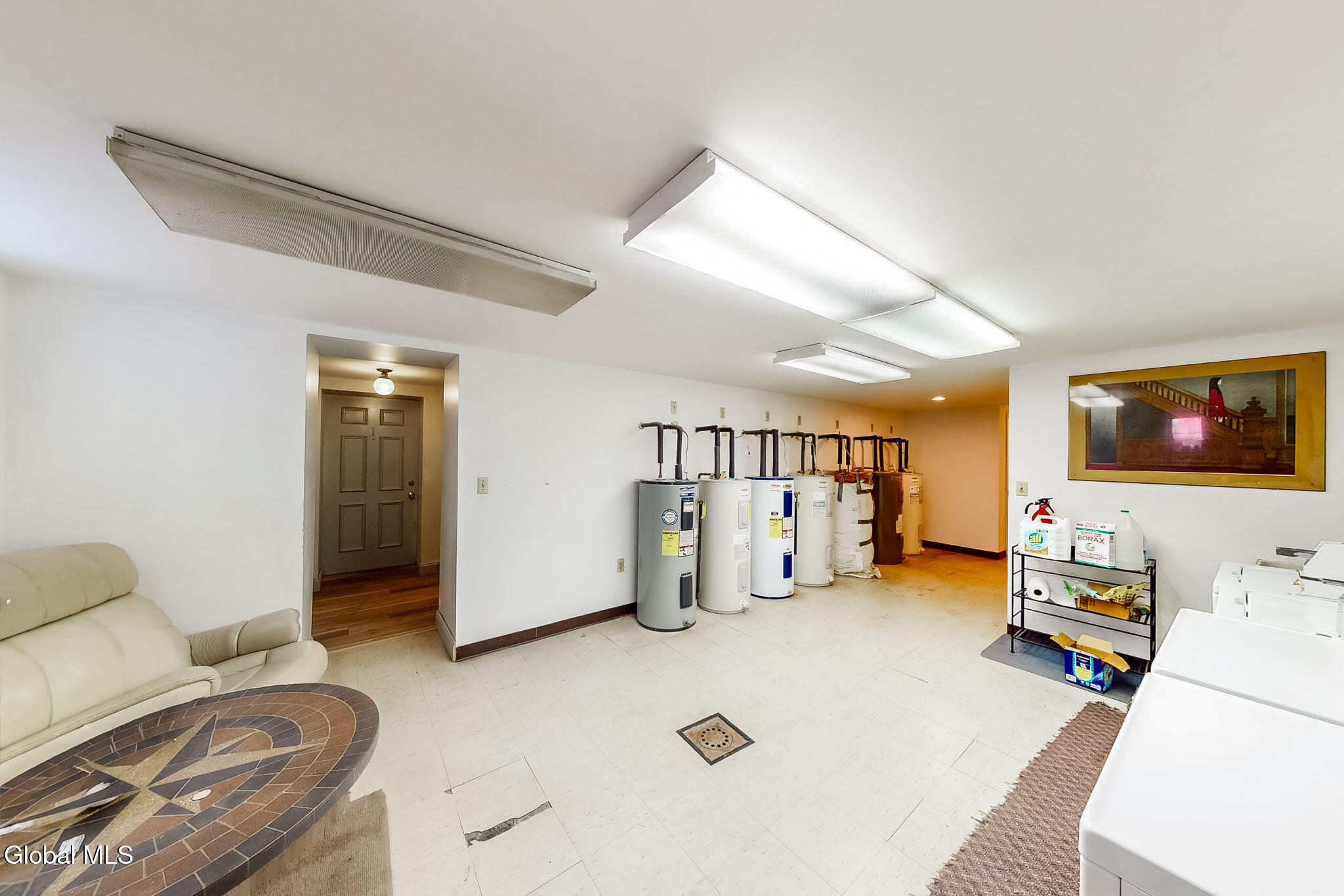 148 Lancaster Street Albany NY 12210