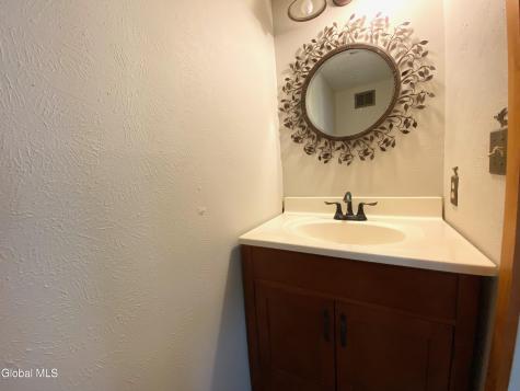 504 Townwood Drive Albany NY 12203