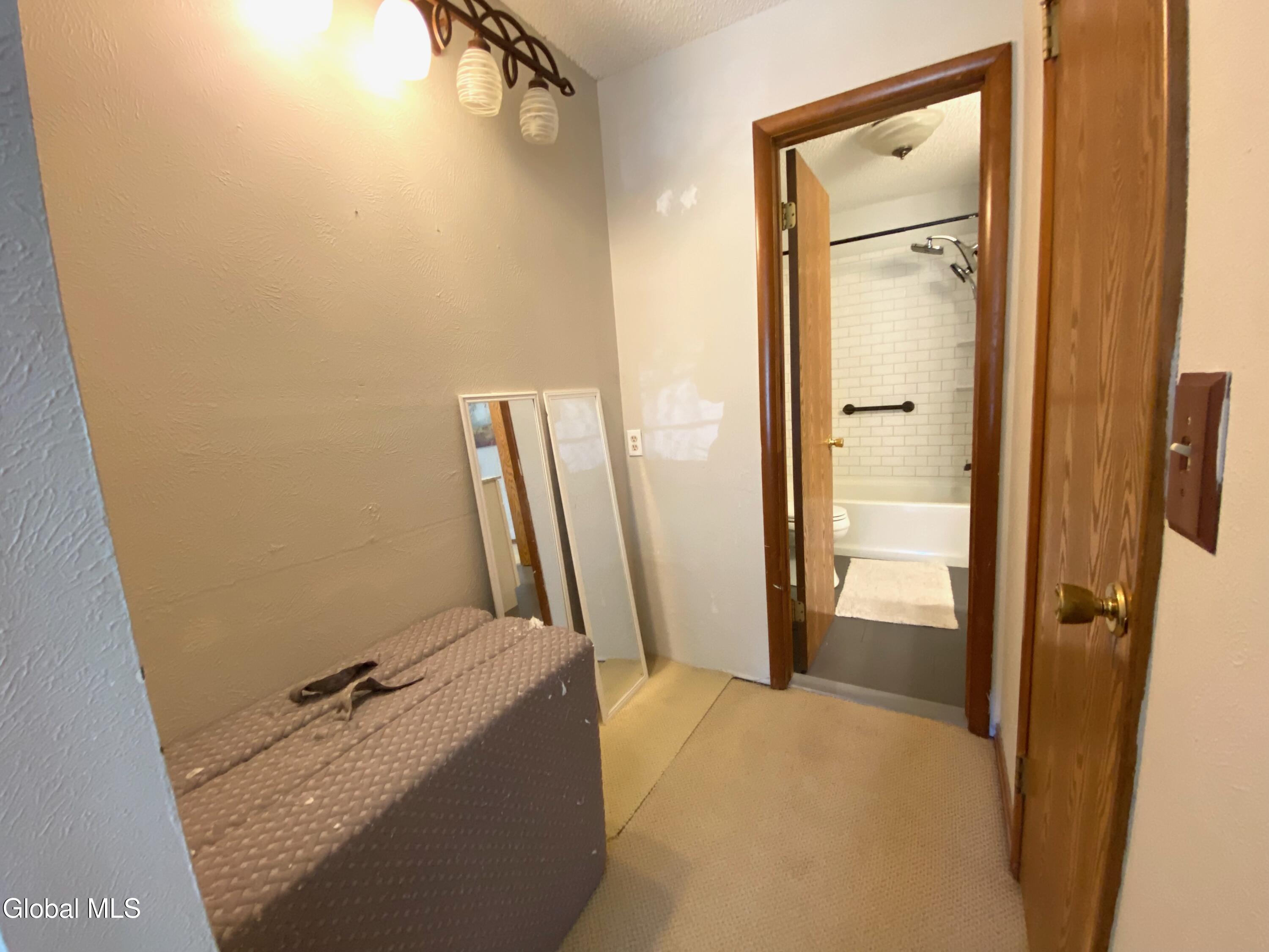 504 Townwood Drive Albany NY 12203