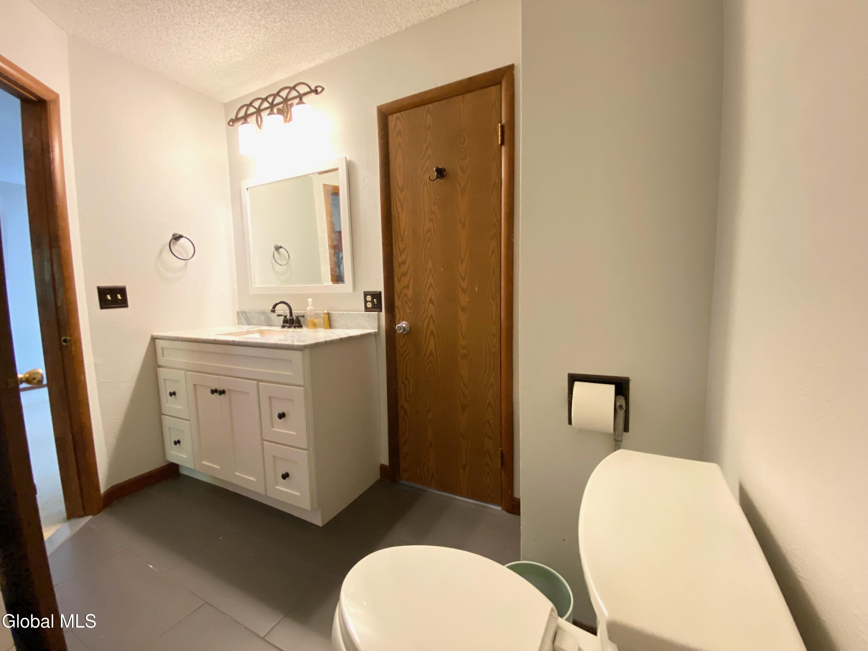 504 Townwood Drive Albany NY 12203