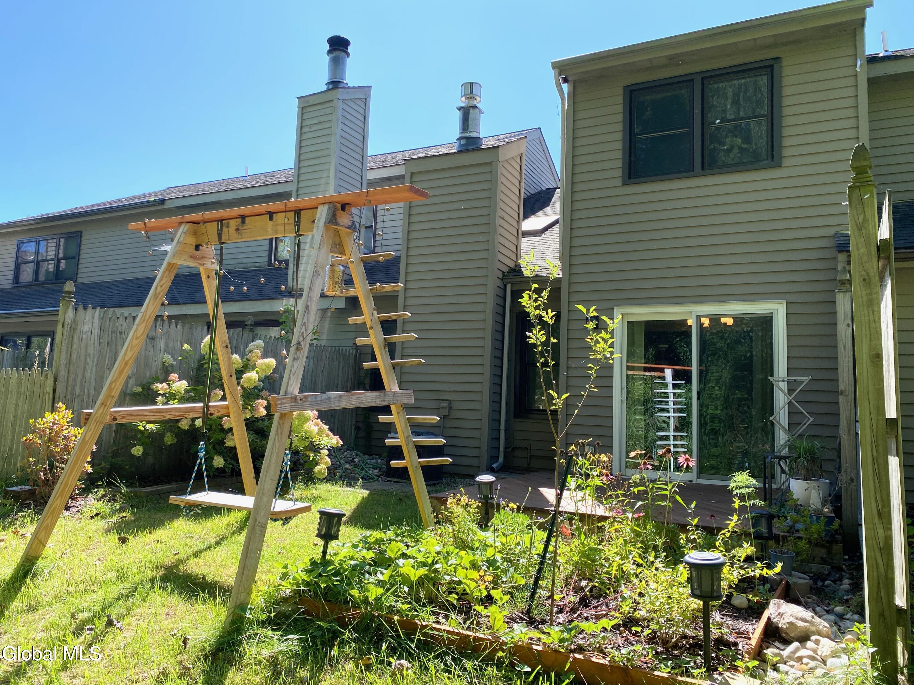 504 Townwood Drive Albany NY 12203