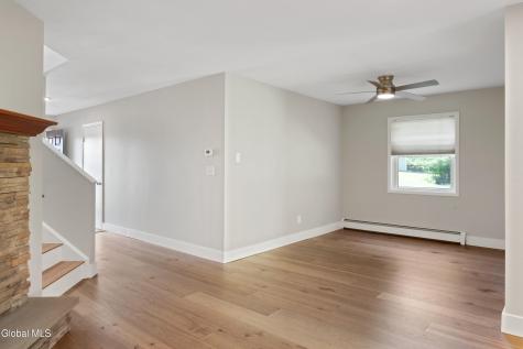 7 Bridgewood Lane Watervliet NY 12189