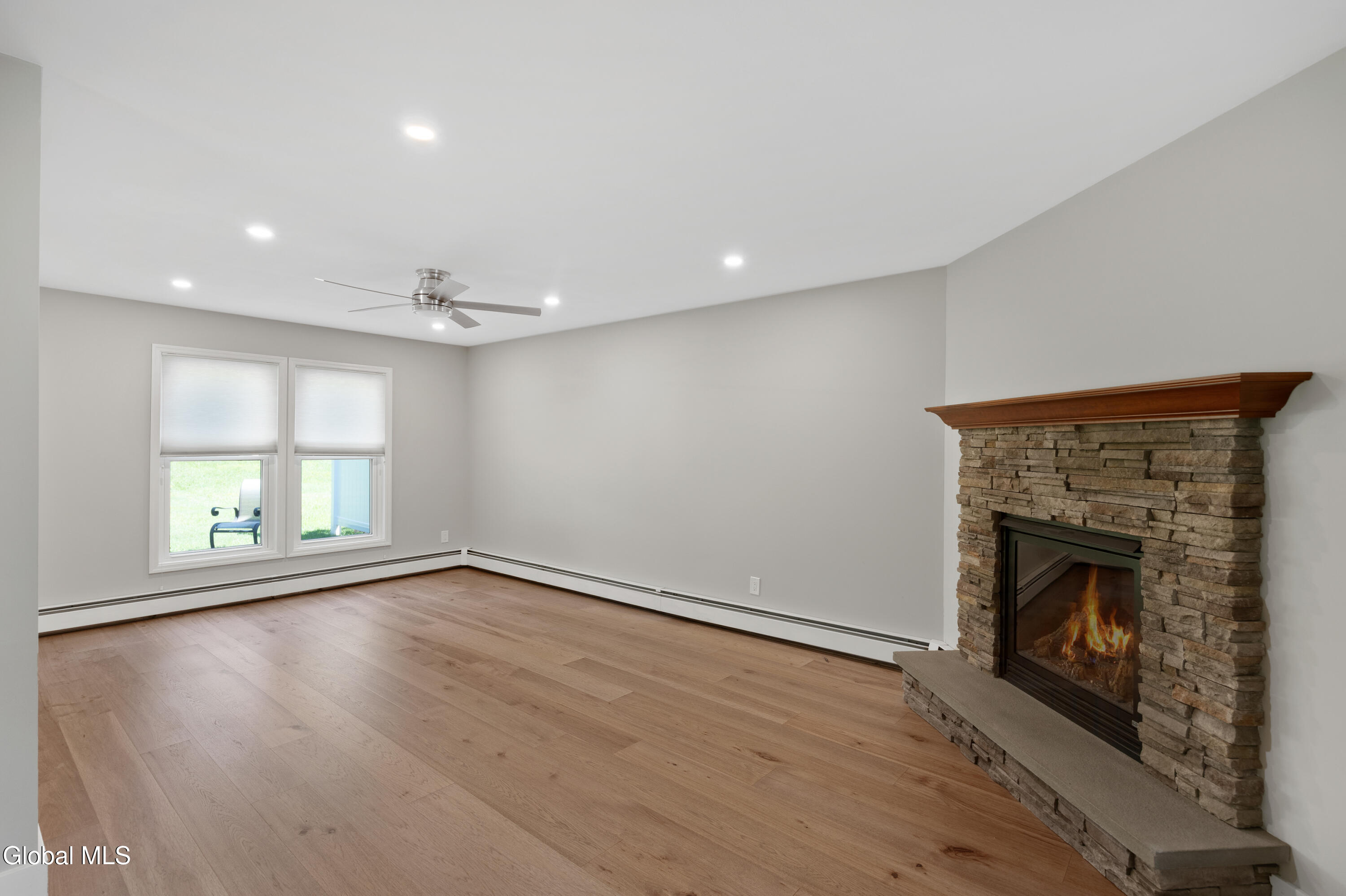 7 Bridgewood Lane Watervliet NY 12189