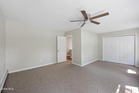 7 Bridgewood Lane Watervliet NY 12189