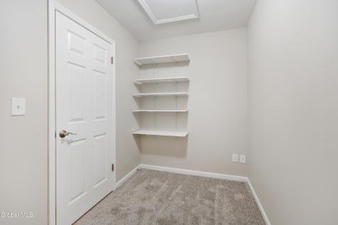7 Bridgewood Lane Watervliet NY 12189