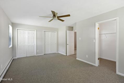 7 Bridgewood Lane Watervliet NY 12189