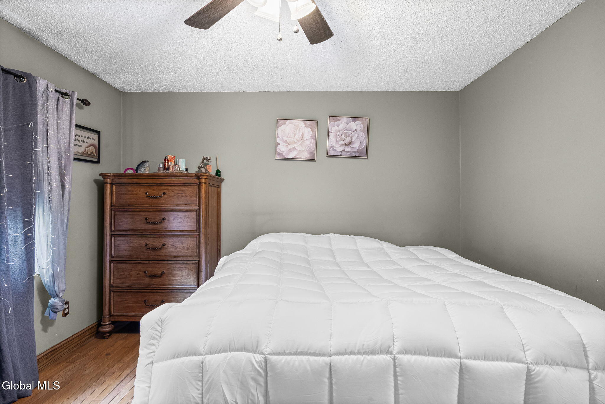 7 Crowsnest Court Waterford NY 12188
