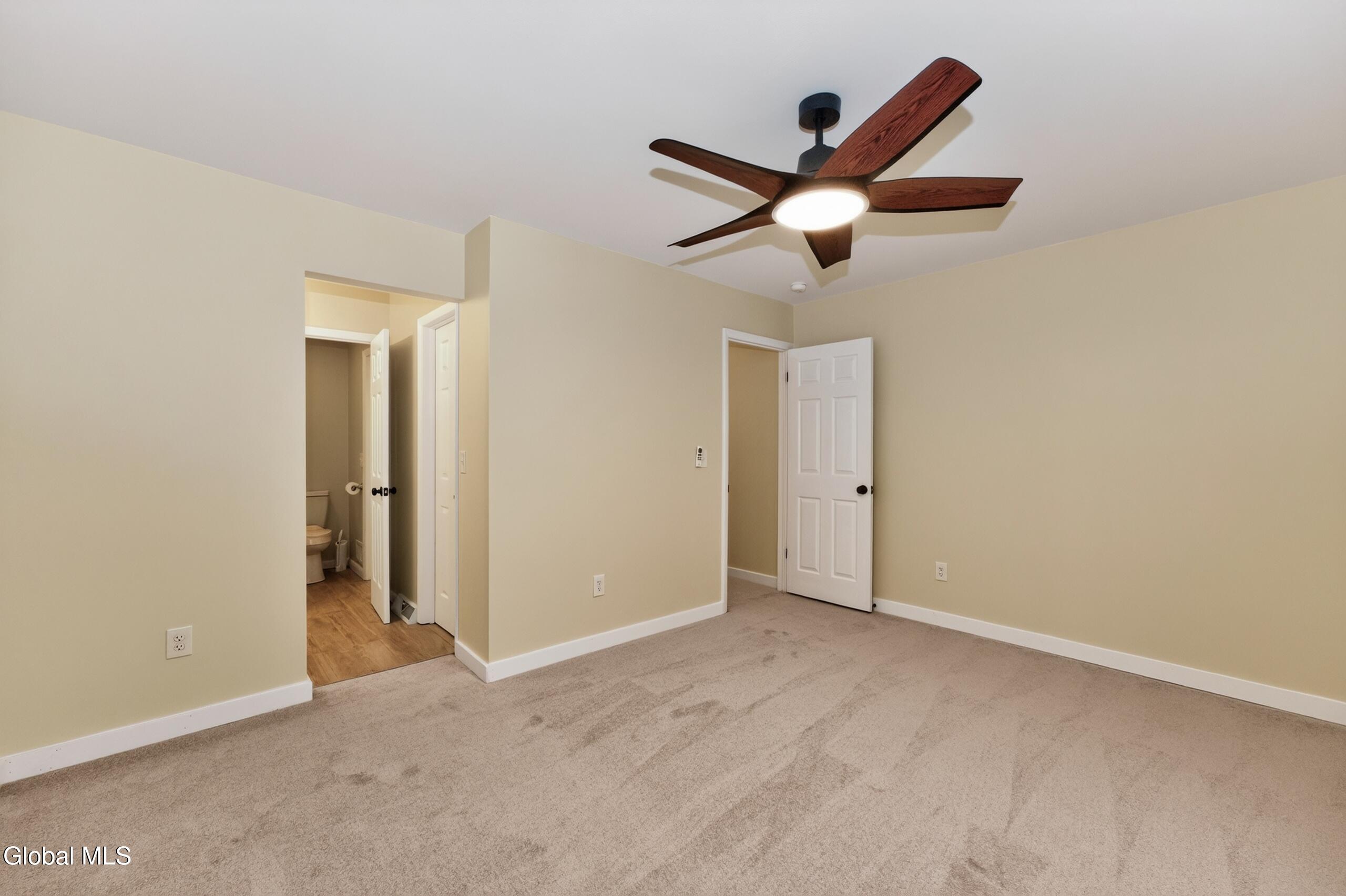 1502 Huntington Court East Greenbush NY 12061